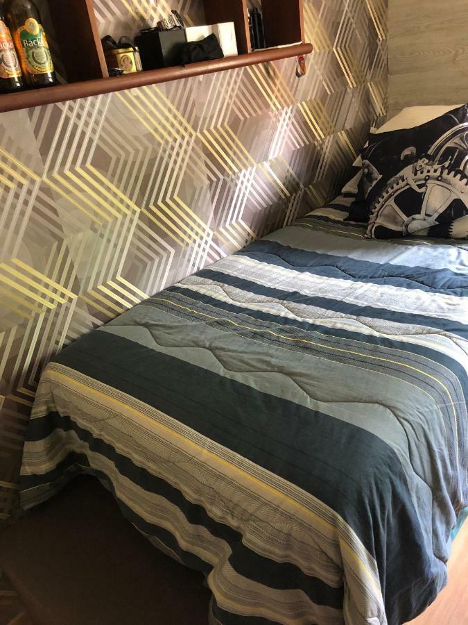 Bilingual Quarto em Acomodações Particulares